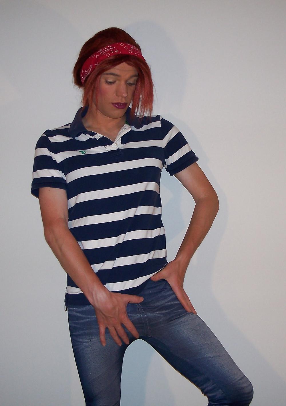 19P Crotchless thong with jeggings