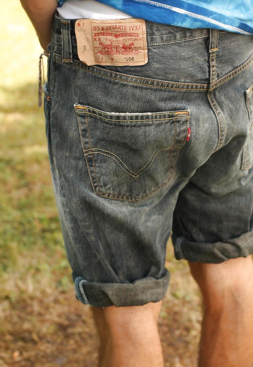 25P Girls in Levis 501 Jeans Nr.2