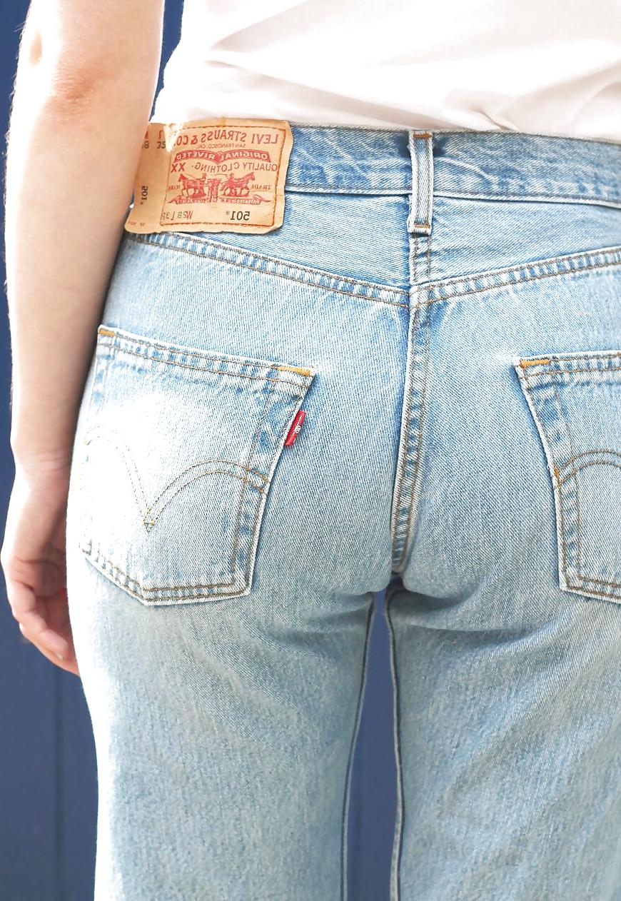 25P Girls in Levis 501 Jeans Nr.2