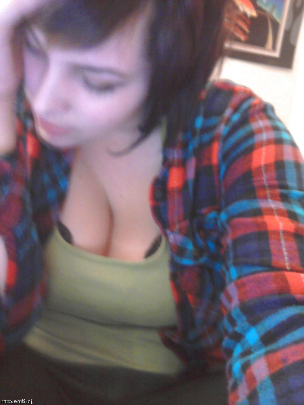 25P Nice Selfshot Thick Girl