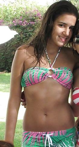 25P Fresh slut teen wants u to jerk off for her ! comment 