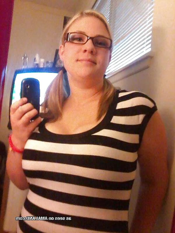 7P Hot thick Blonde