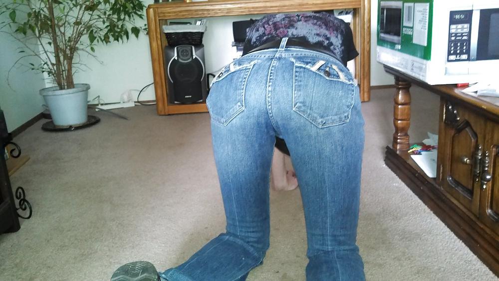 20P My hot as hell wife in tight ass jeans.
