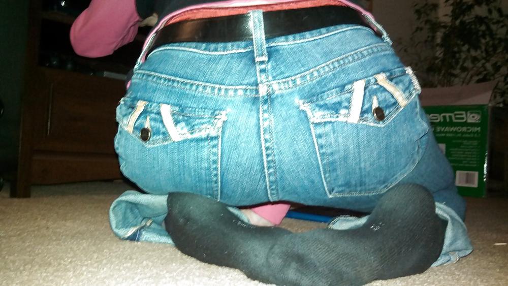 20P My hot as hell wife in tight ass jeans.