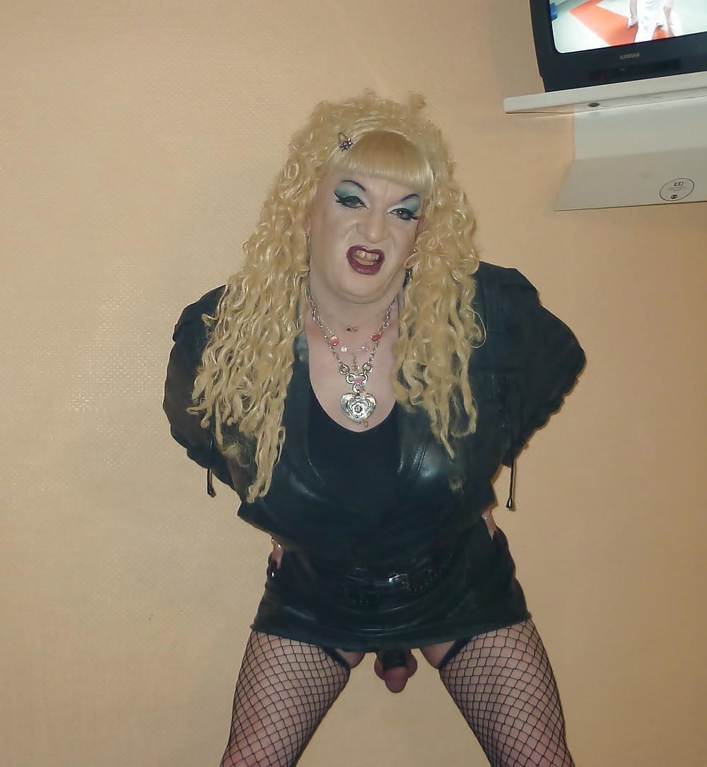 15P Sex Bimbo