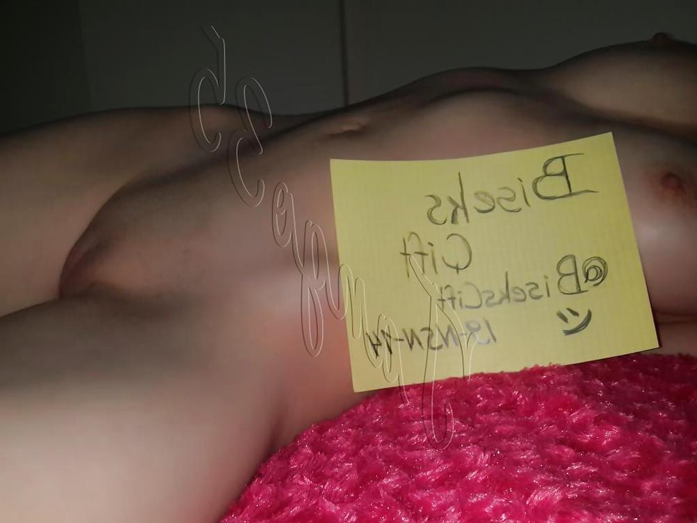 25P Turkish Bisexual Couple