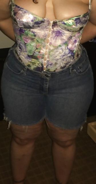 15P My Thick Gorgeous Wife