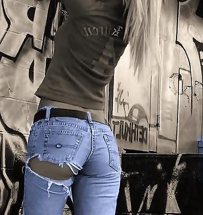 25P Cowgirl and jeans II