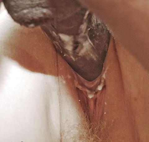 25P White Women Love BBC Creampies Vol 1