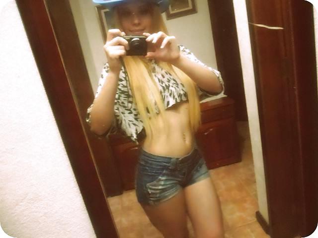 12P Bruna Brazilian Escort