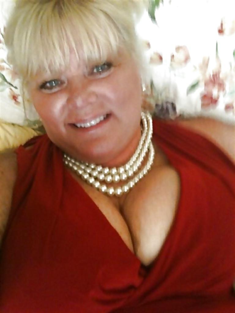 25P WANKED-OFF TOO 