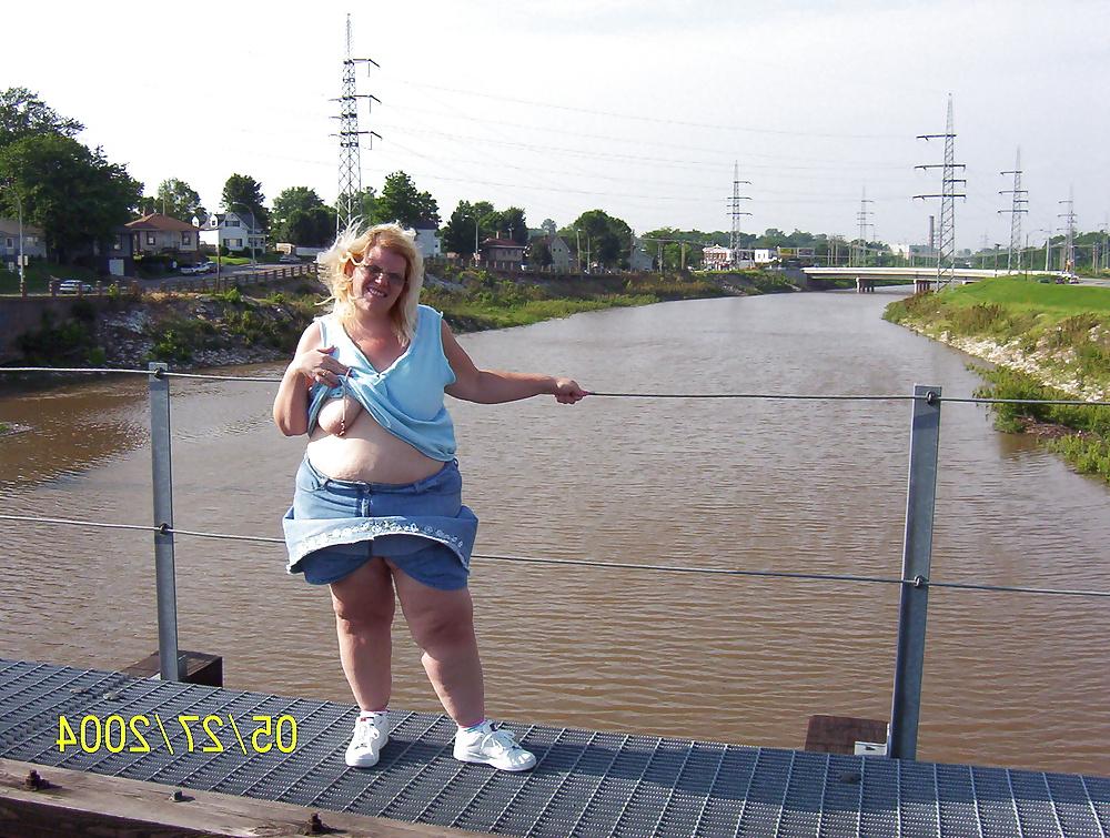 21P She Wants Everyone To Call Her Fat Fuck OK? 