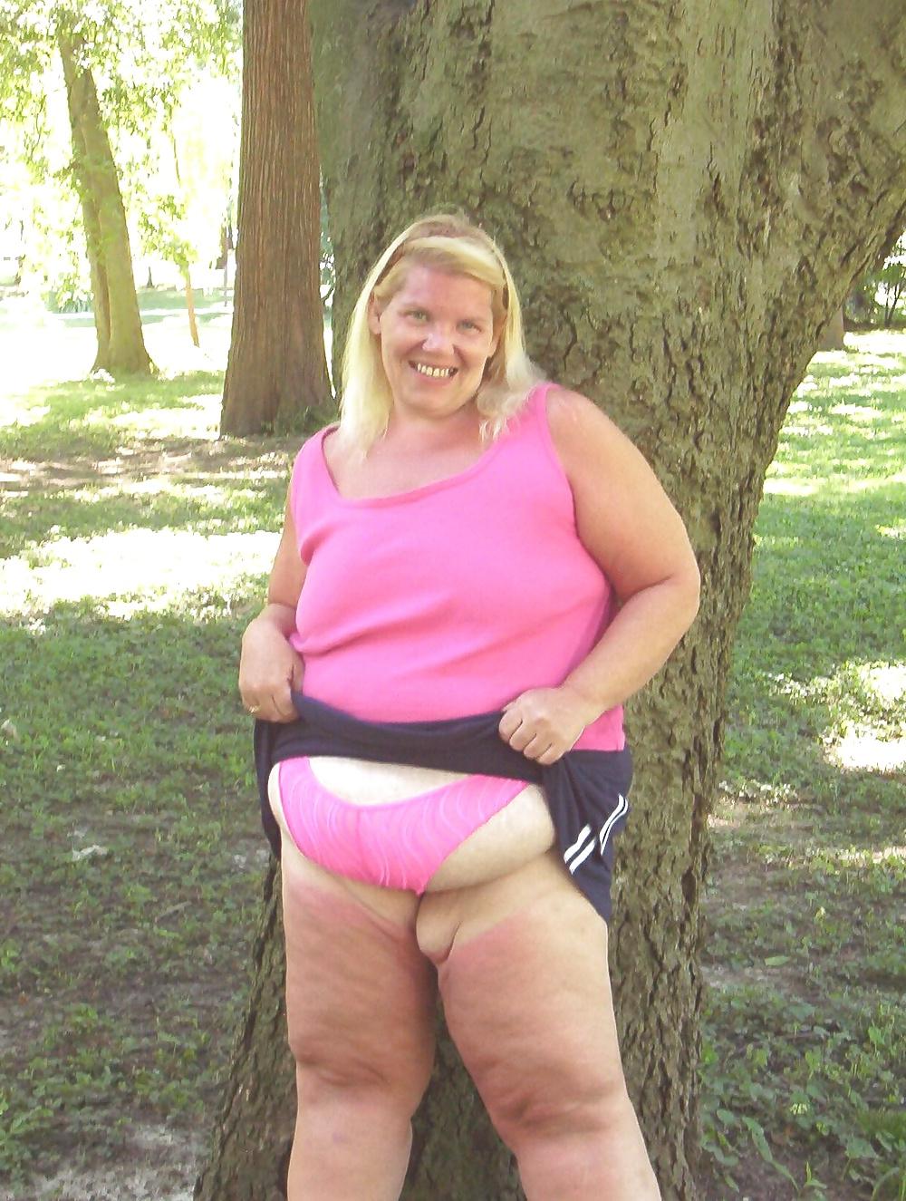 21P She Wants Everyone To Call Her Fat Fuck OK? 