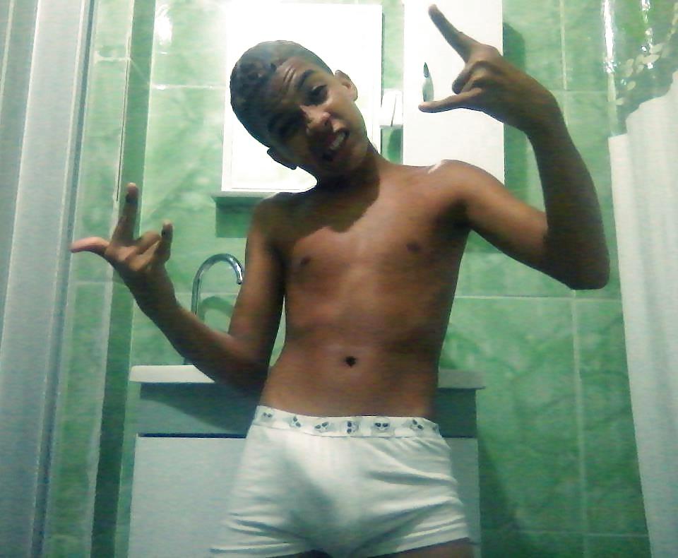 20P Brazilian men hot 7