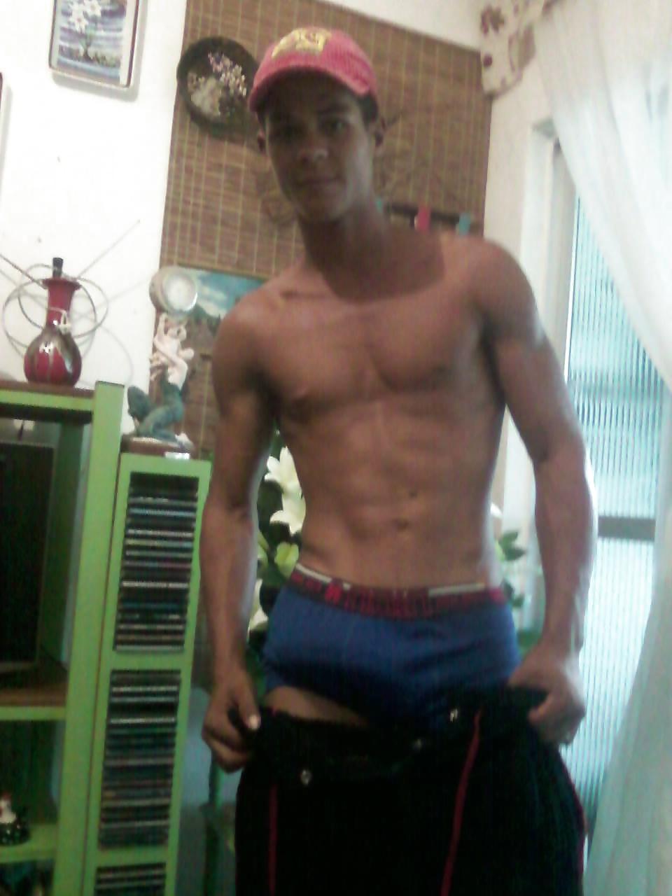 20P Brazilian men hot 7