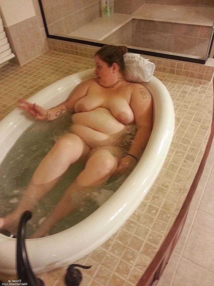 15P Getting ready for a bath