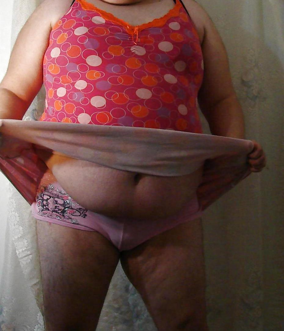 11P Fat crossdresser play