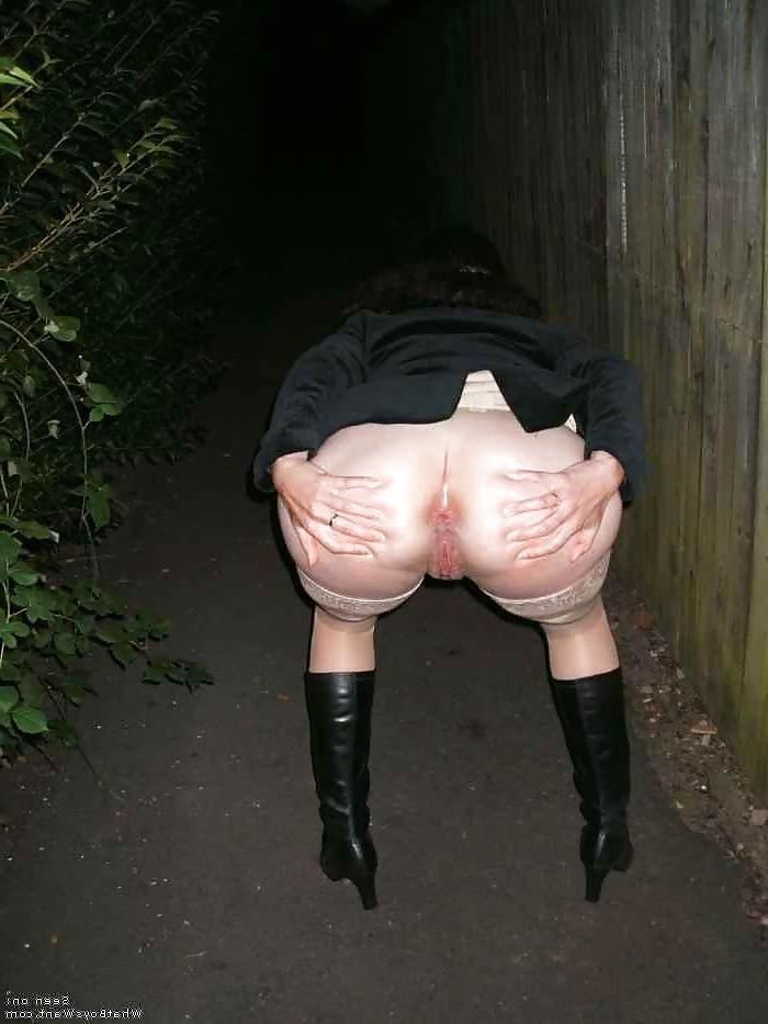 11P Outdoors public candid voyeur - panties upskirt asses