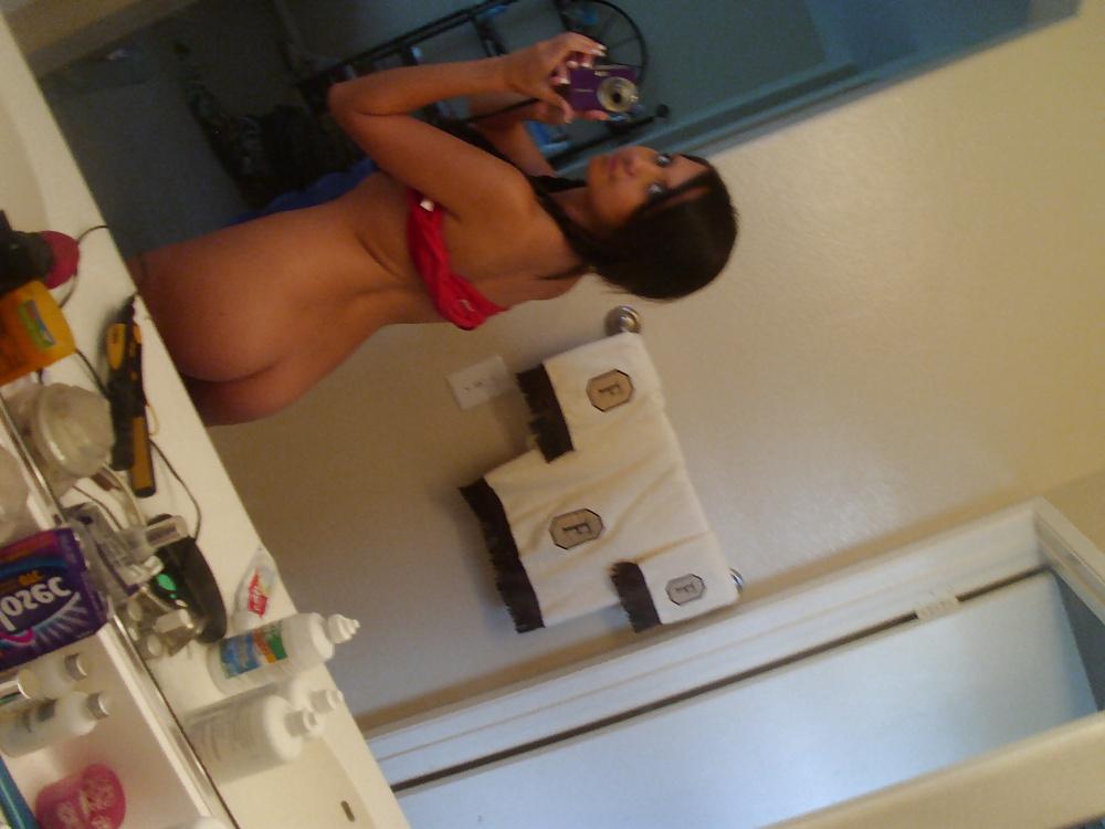 23P Chrissy Selfshot Mirror