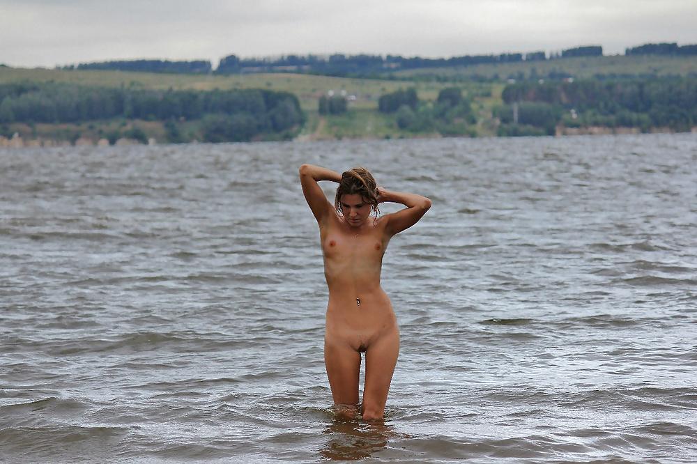 20P Public display 178