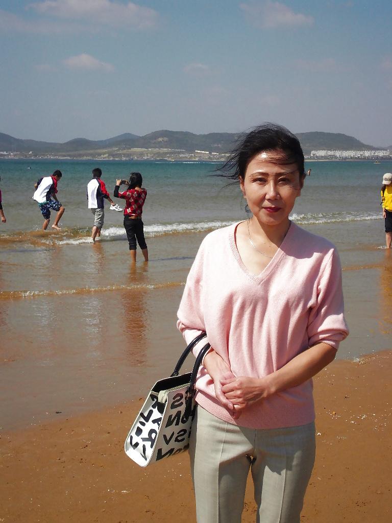 25P Chinese wife
