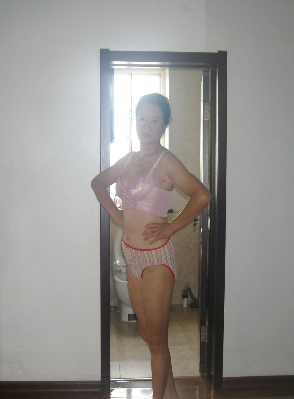 25P Chinese wife