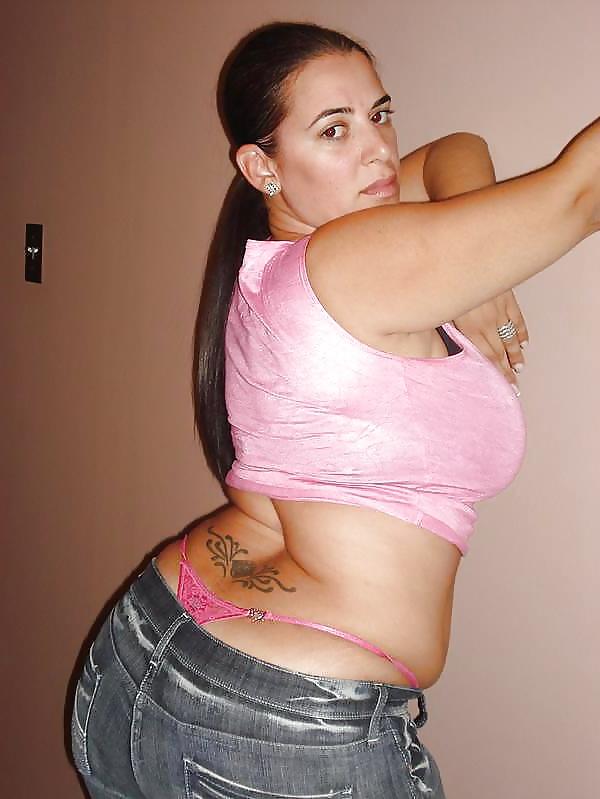 25P THICK BLACK BITCHES IN SLUTWEAR