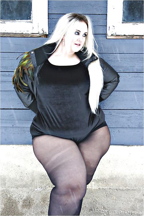 25P Fat Asses of Internet 7 (please comment)