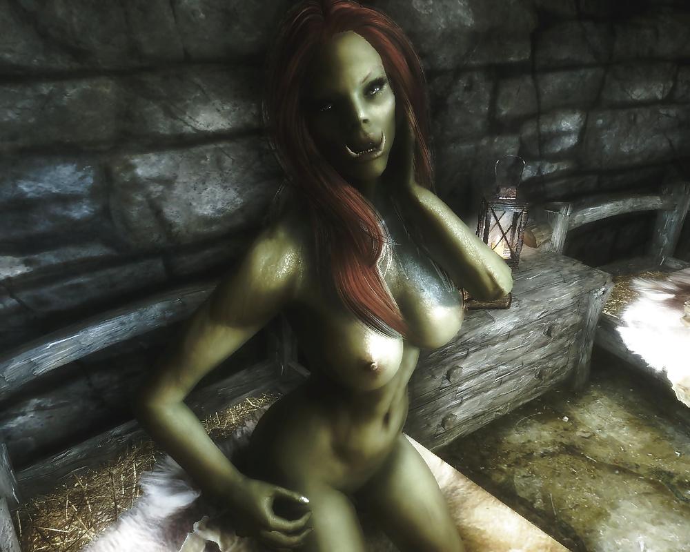 25P Fantasy Babes - Orc