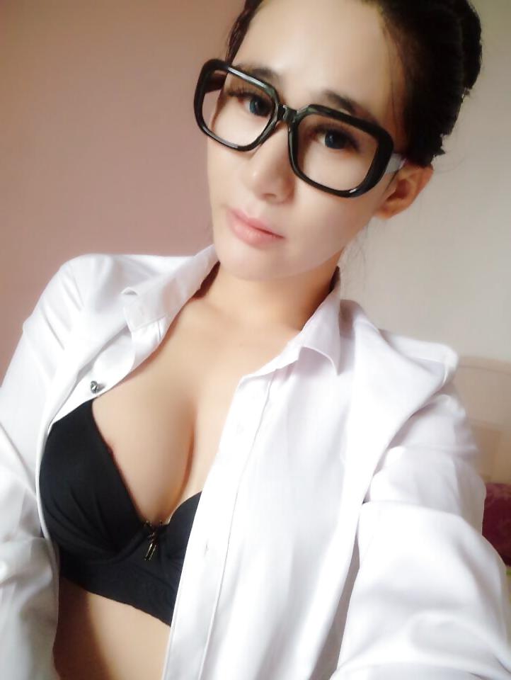 25P Chinese crossdress