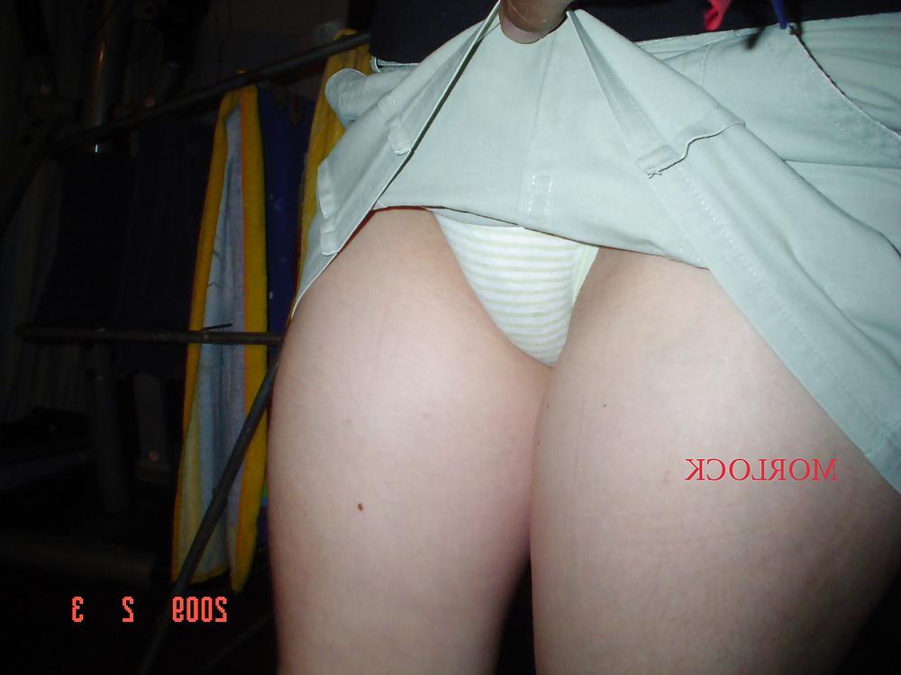 4P My wife chilean upskirt 3