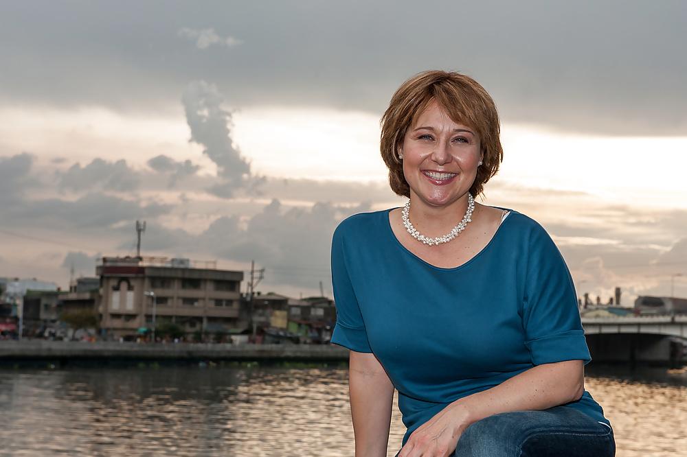 25P Love jerking off to Premier Christy Clark