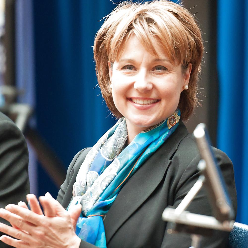 25P Love jerking off to Premier Christy Clark