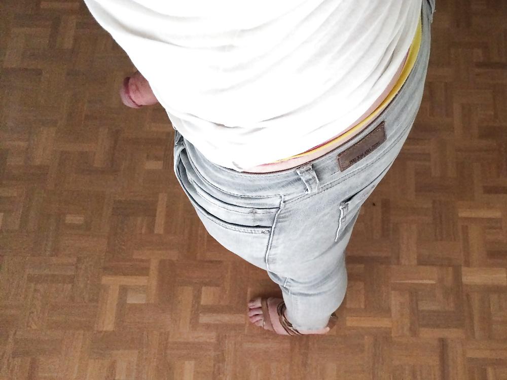 6P Grey tight jeans & exposed thong