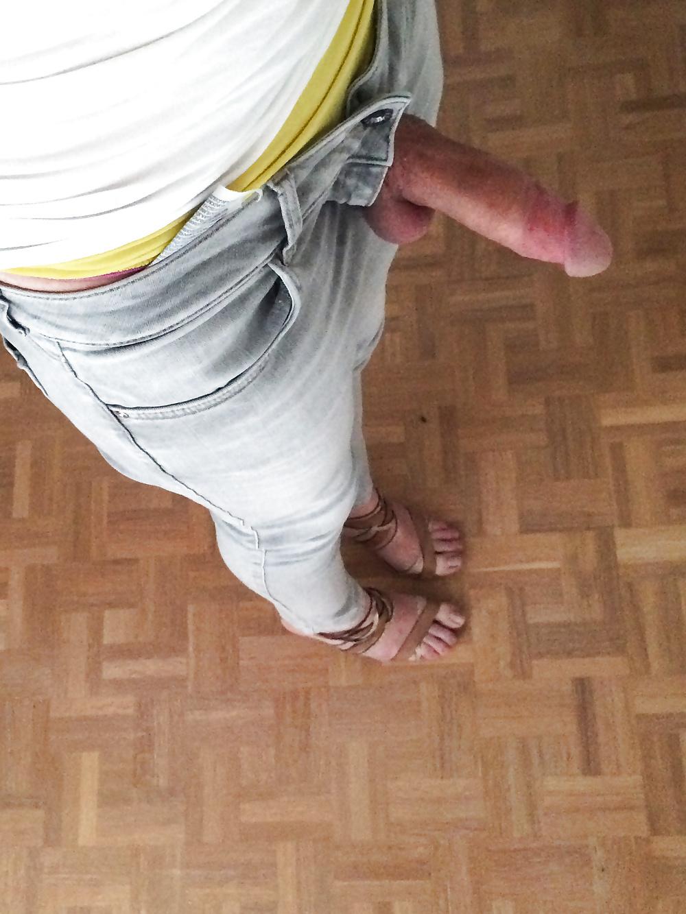 6P Grey tight jeans & exposed thong