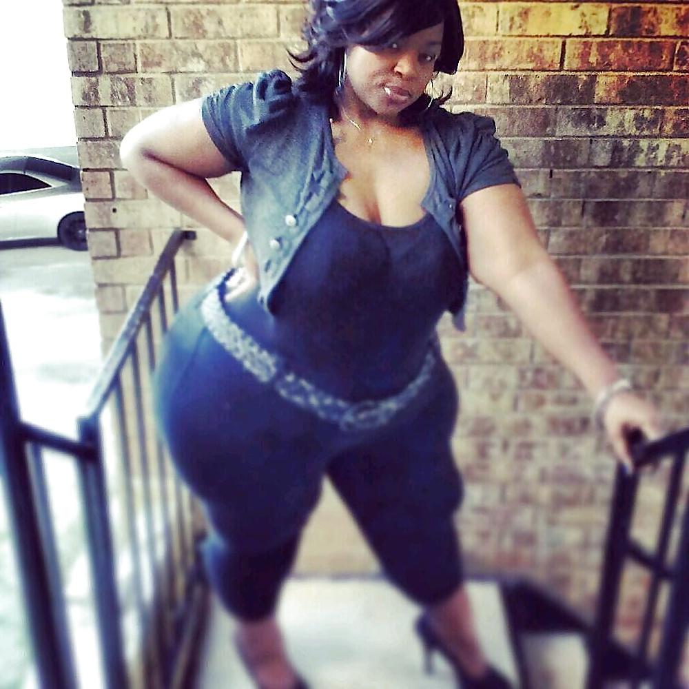 19P Extremely Thick & Curvy Cutie-Kiki P Love