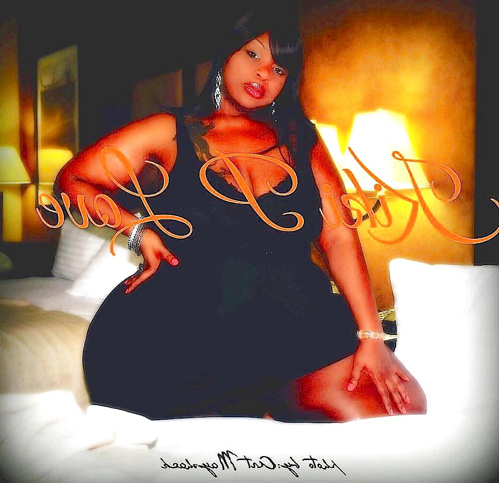 19P Extremely Thick & Curvy Cutie-Kiki P Love