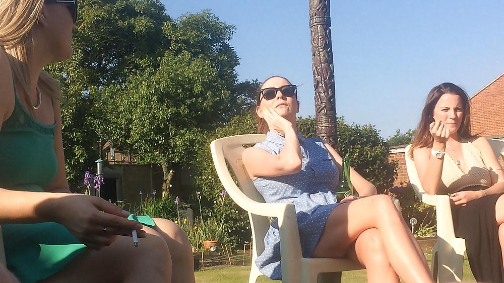 25P Candid pics of slutty bimbo laura