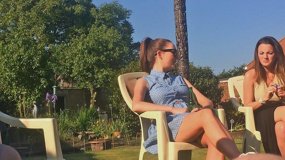 25P Candid pics of slutty bimbo laura