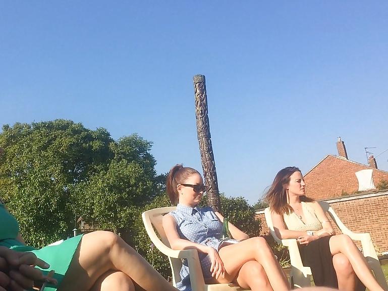 25P Candid pics of slutty bimbo laura