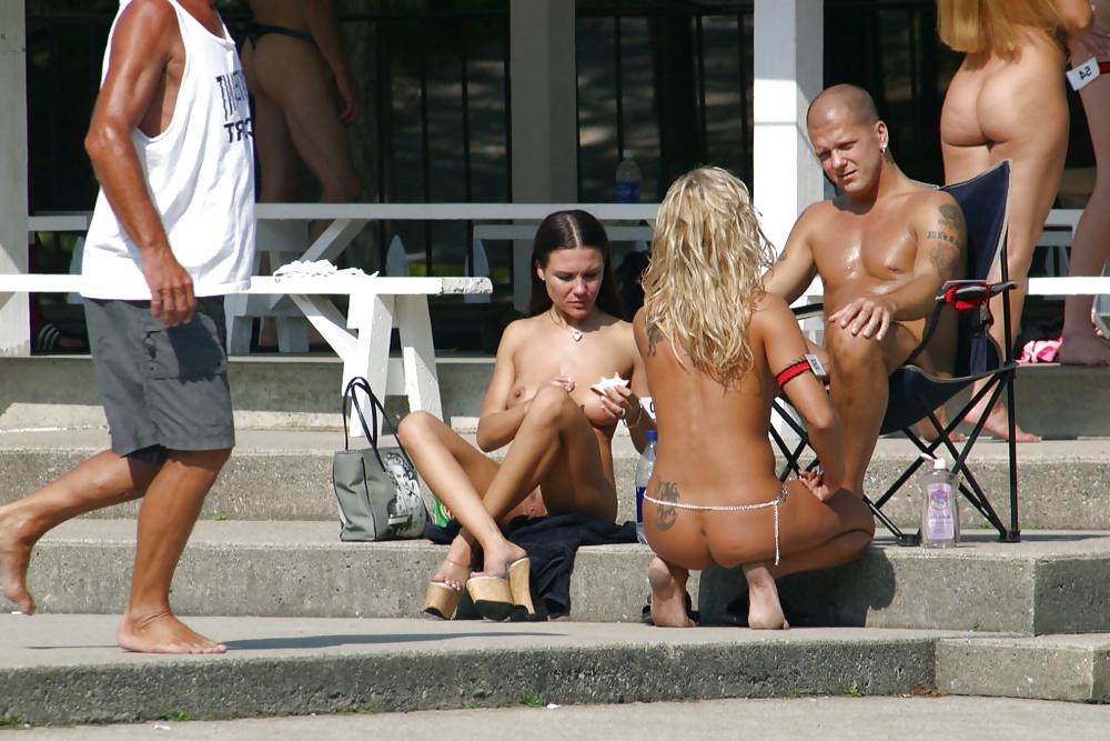 25P Kurvige Partygirls
