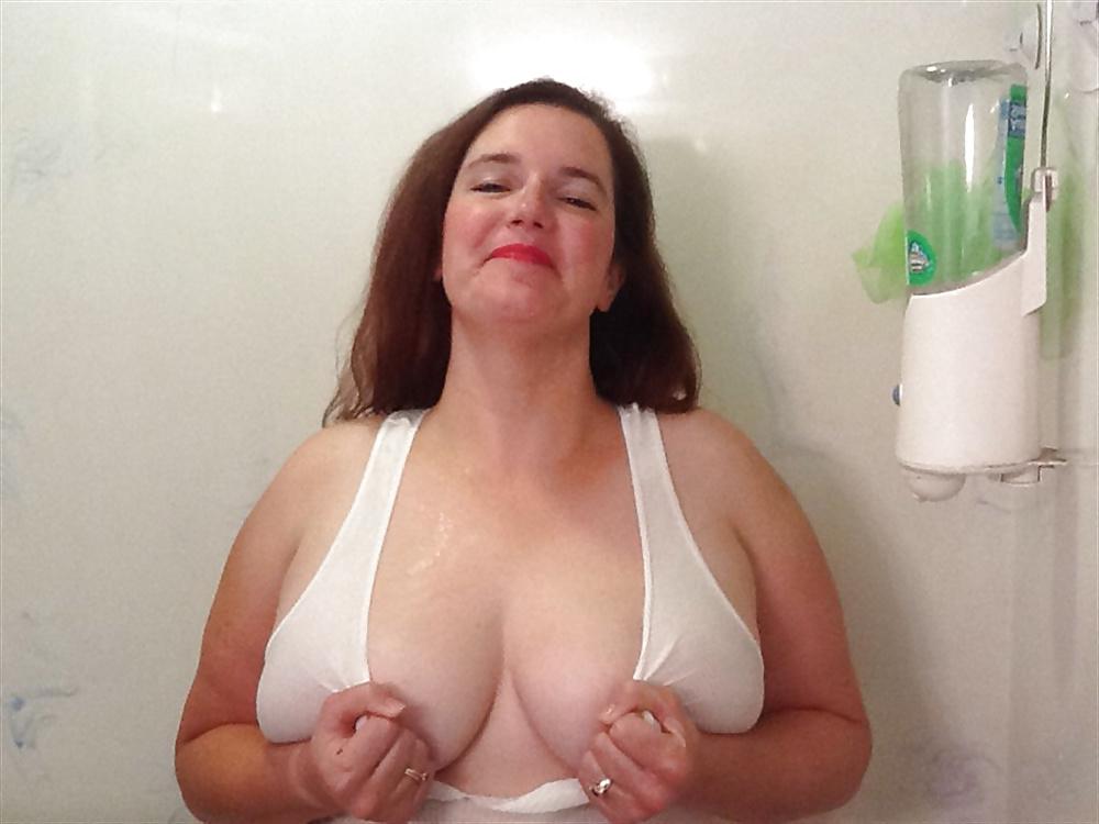 21P Super-duper MILF! (42 y.o. Curvy Terri)