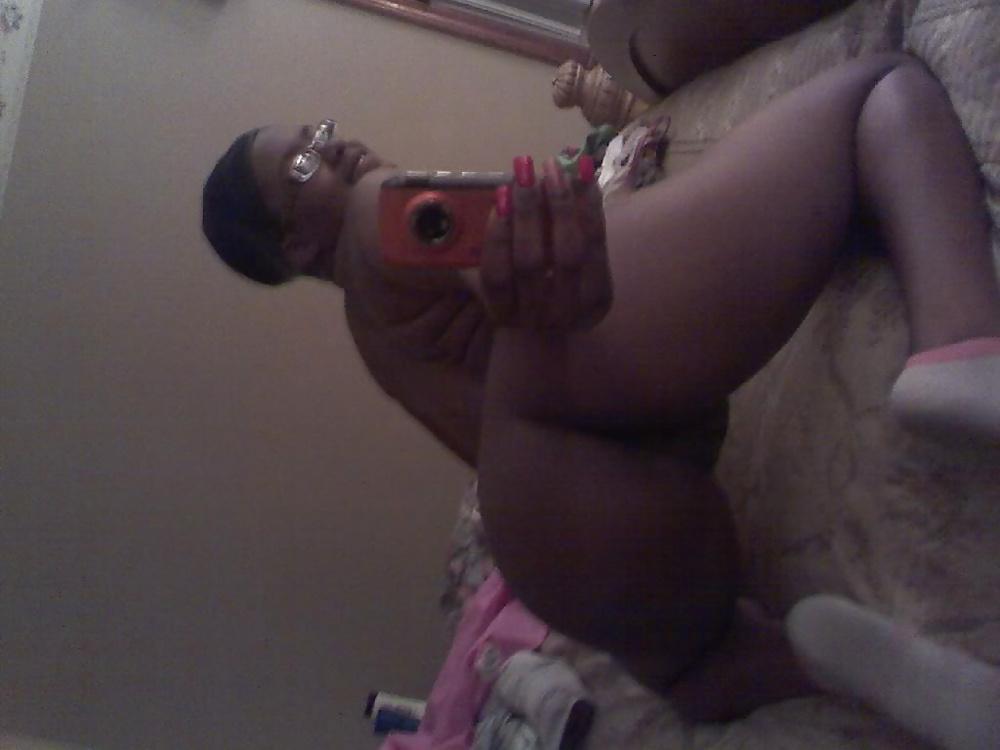 25P Private pictures found on photobucket #9