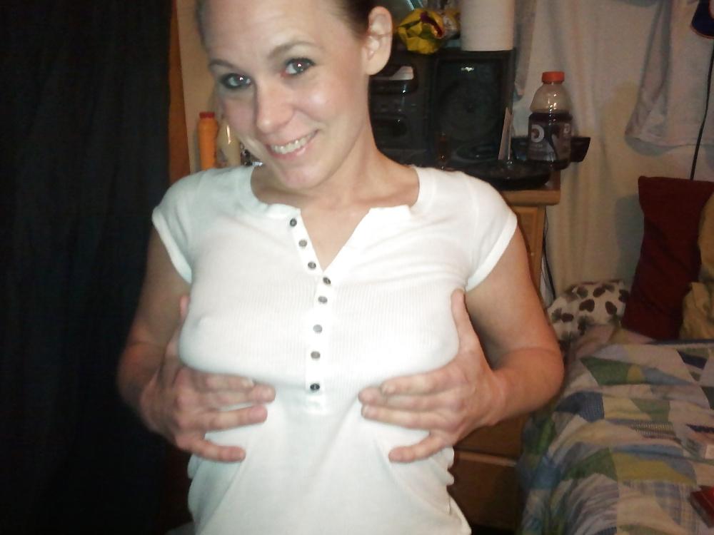 25P Private pictures found on photobucket #11