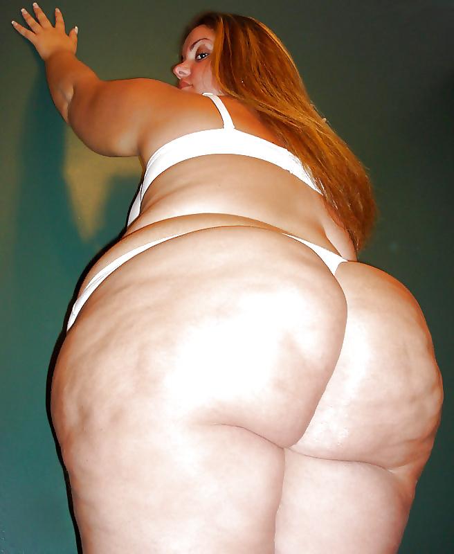 25P Curvy Redheads