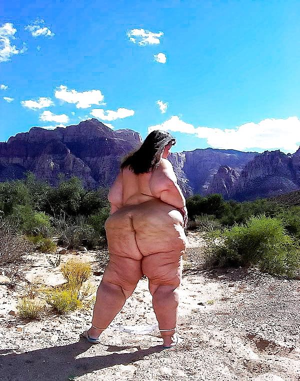25P PAWG: Fat Ass White Girls #1