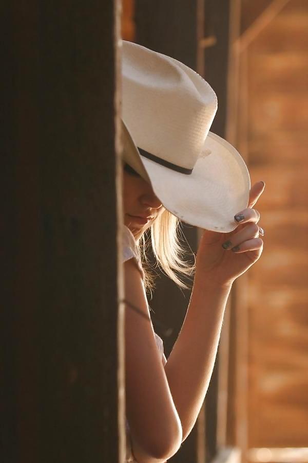 25P Cowgirl and jeans III