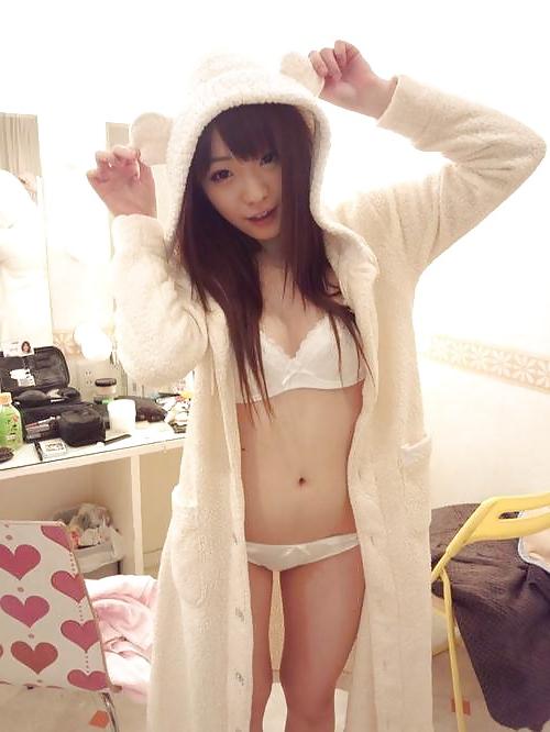 25P JAV Model 