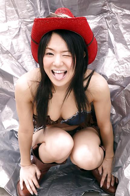 25P JAV Model 