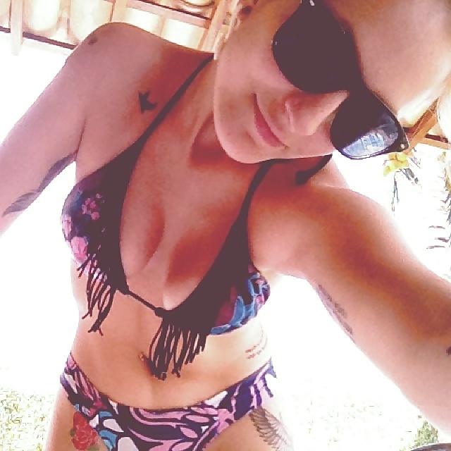 25P Blonde Brazilian w beautiful tits! Please comment!!!